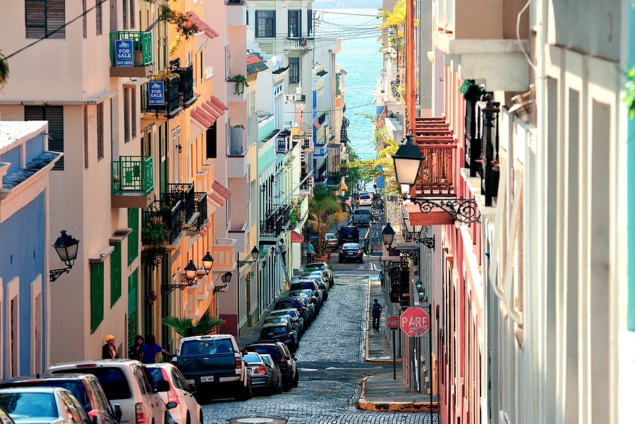 What Rental Car Works Best for Puerto Rico’s Narrow Streets?